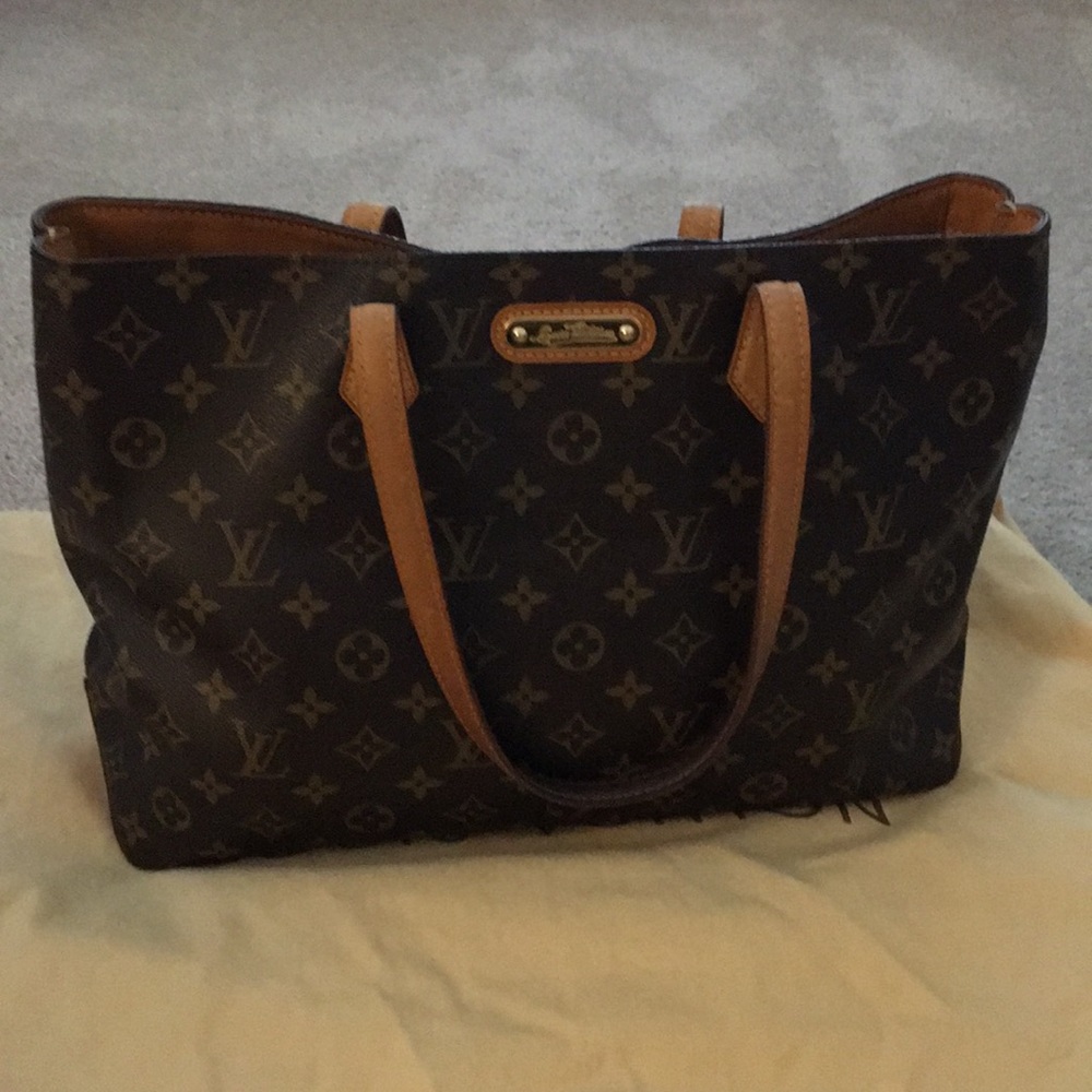 Louis Vuitton Wilshire Tote MM
